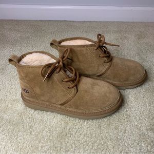 UGG Kids’ Neumel II Boot in Chestnut